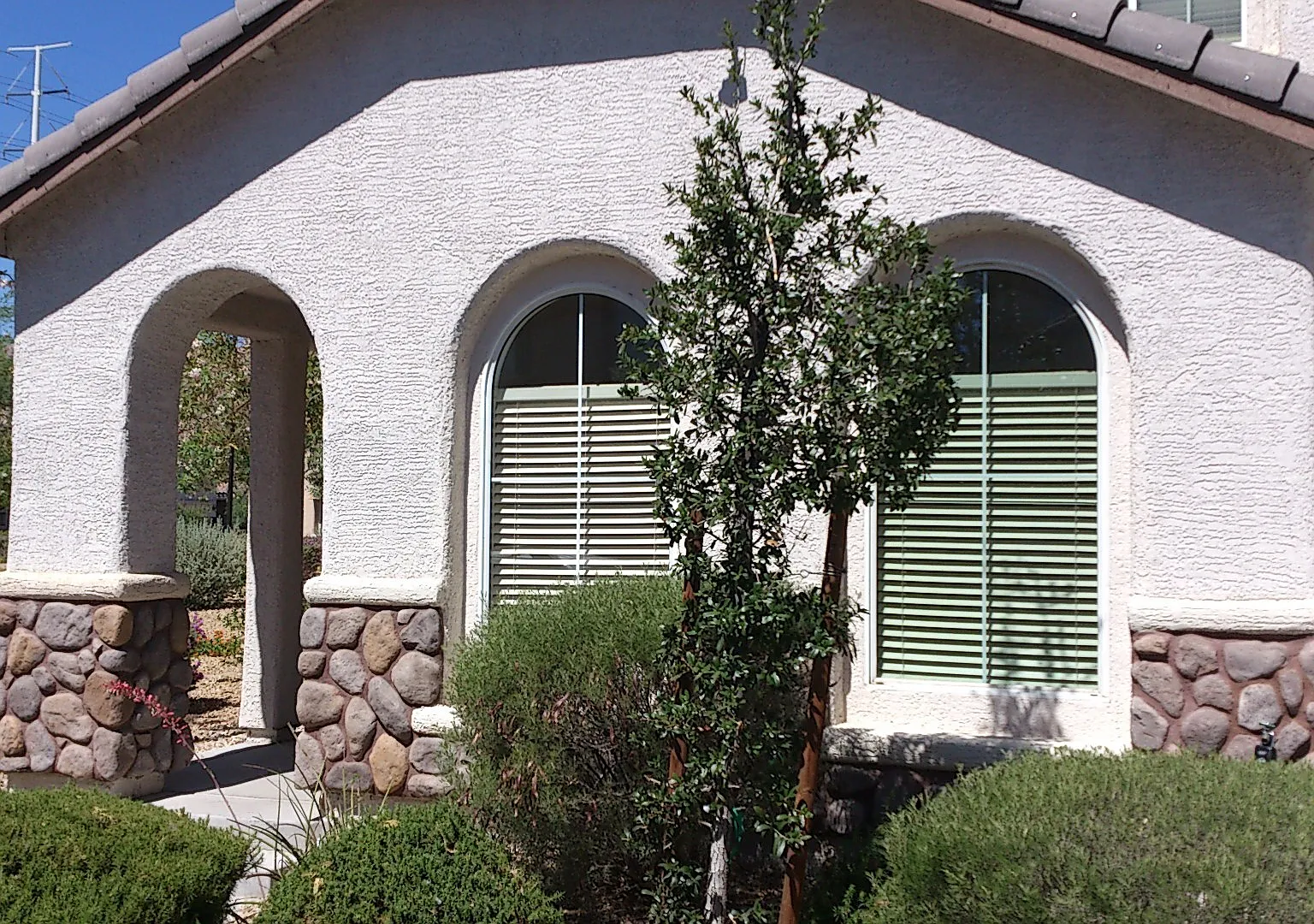 5667 Moccasin Point St - 1 — Photo 2