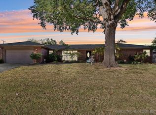 3829 E 51st Pl, Tulsa, OK 74135
