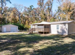 3565 284th Ter, Branford, FL 32008