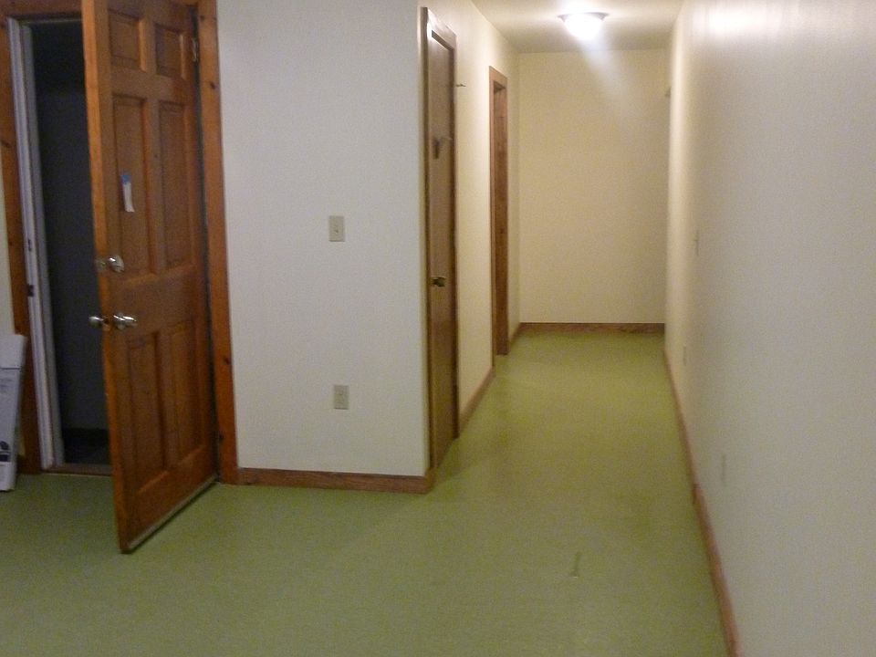 2nd image of 94 Ward St #1
