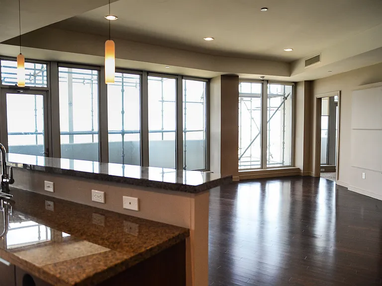 5900 Mosteller Dr #151 — Photo 9