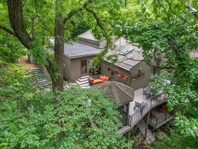 815 Green Rd, Ann Arbor, MI, 48105