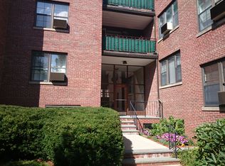 49 Harvard Ave APT 1, Brookline, MA 02446