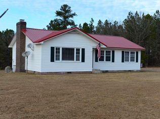 505 Bridle Path Rd, Camden, SC 29020