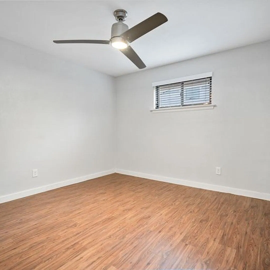 Dream Montrose - 2008 Colquitt Street — Photo 4