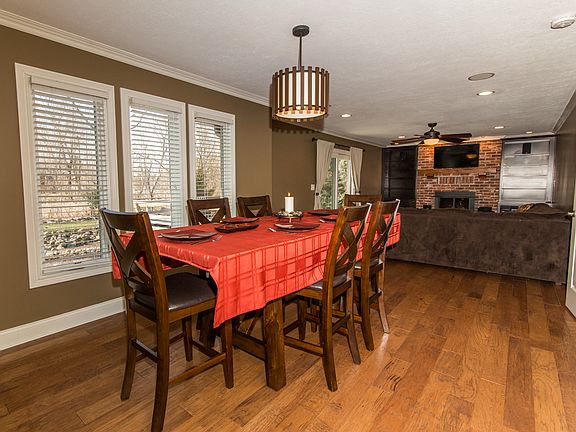 5th image of 306 Scarborough Way