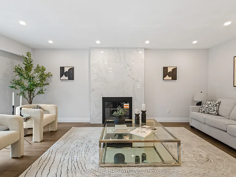 2535 Robin Dr — Photo 7