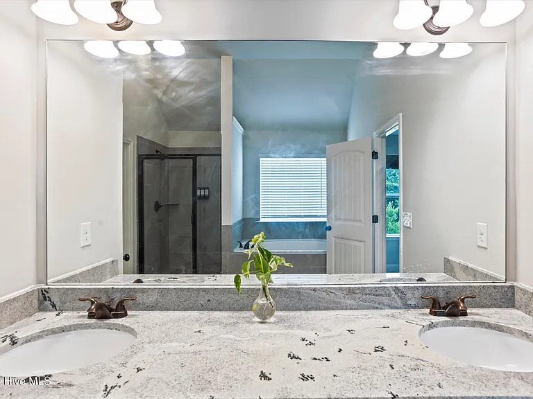 1014 Sluice Gate Dr — Photo 40
