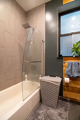 Rented by Compass | media 37