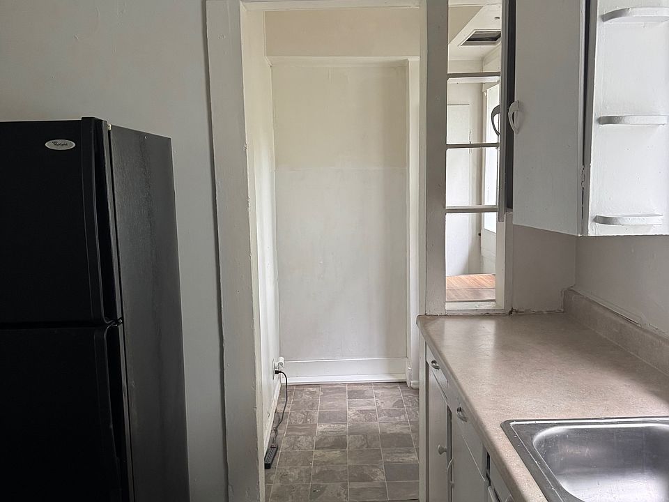 Large kitchen