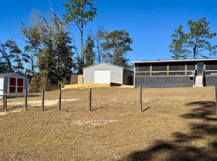 2687 Linda Ln, Alford, FL 32420