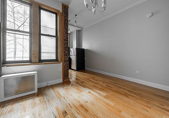 4th image of 526 Flatbush Ave APT 2B