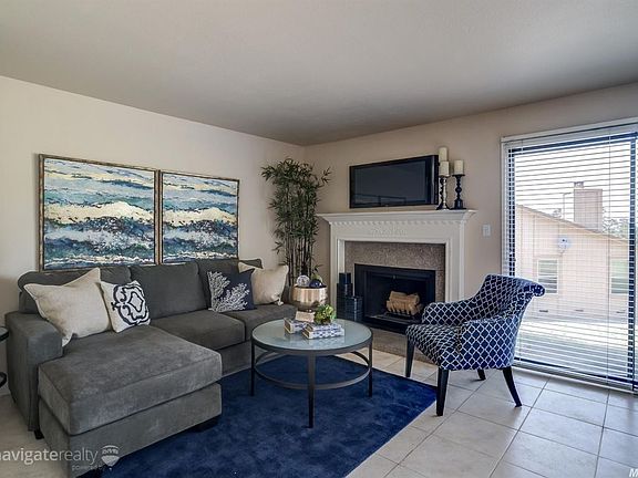 2nd image of 3260 Amethyst Ln