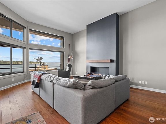 5th image of 2021 1st Avenue #C4