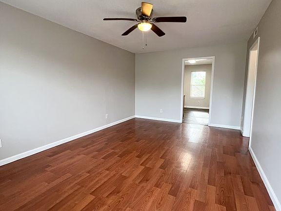 3rd image of 3284 Tower Dr APT C