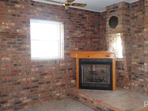 5th image of 5103 N Ogden Ave