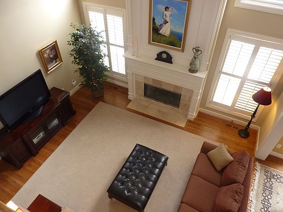 5th image of 930 River Forest Dr