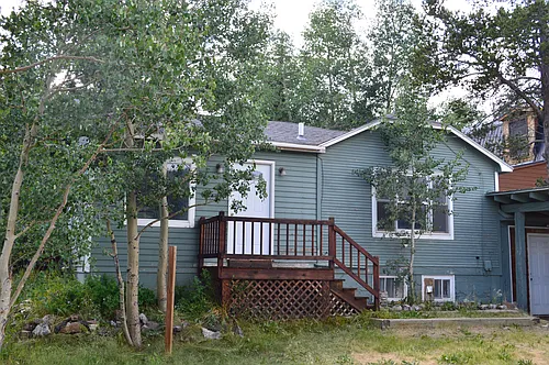 483 N Pine St Photo 1
