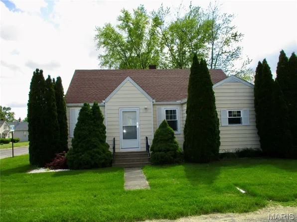 301 N Delaware Ave, Belleville, IL 62221