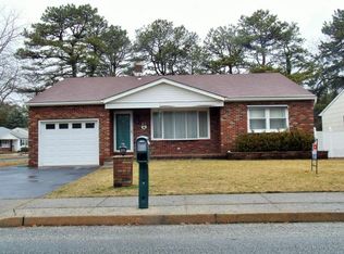 61 Millbrook Dr, Toms River, NJ 08757