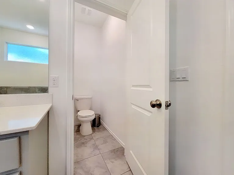 1111 Winnie Dr — Photo 27
