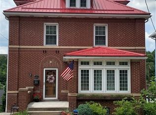 564 N Main St, Greensburg, PA