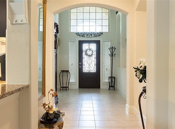Entry Foyer