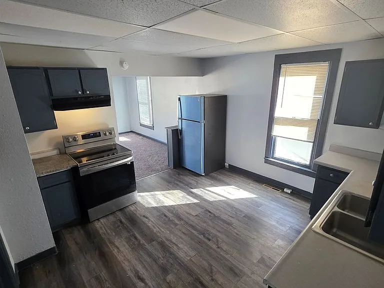 Knight Apartments and Sunlight Townhomes - located in historic downtown Greeley! — Photo 53