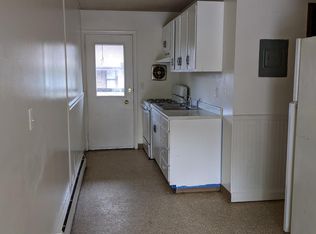 1622 Mark Ave APT 8, Elgin, IL 60123