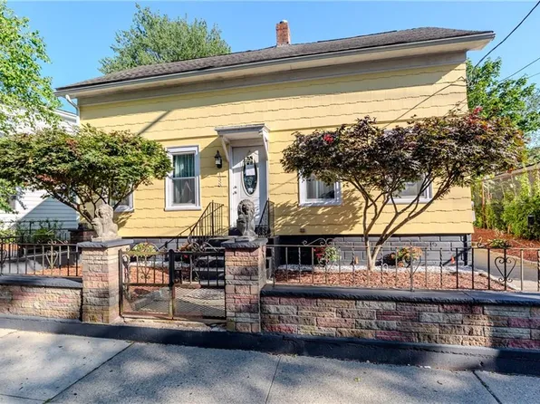 138 Foundry St, Central Falls, RI 02863