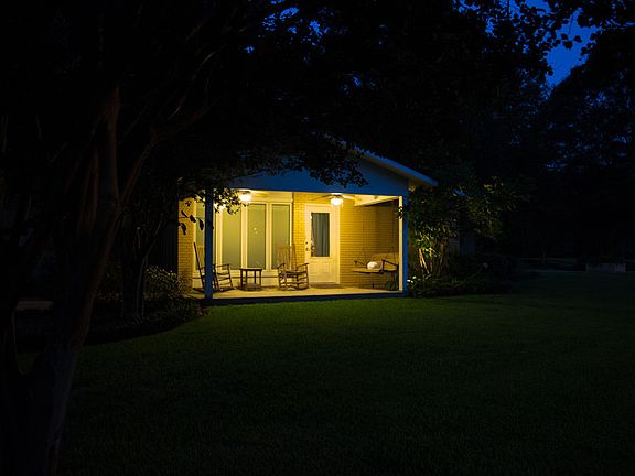 Side Entry Porch