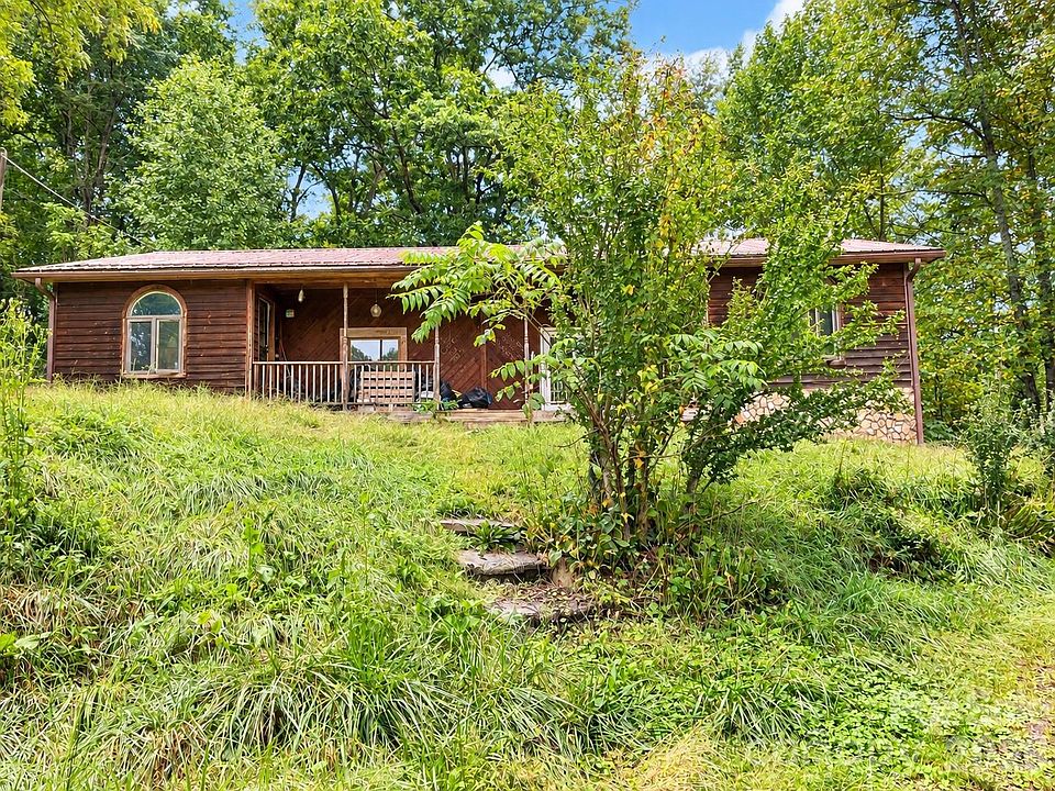 1st image of 323 Forest Fisher Rd
