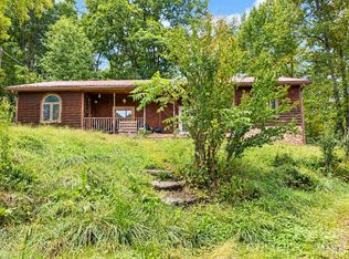323 Forest Fisher Rd, Spruce Pine, NC 28777