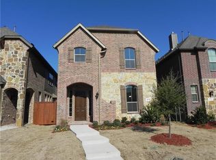 217 Carrington Ln, Lewisville, TX 75067