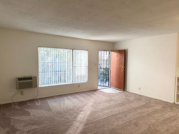 3rd image of 5726 W Virginia Ave #4