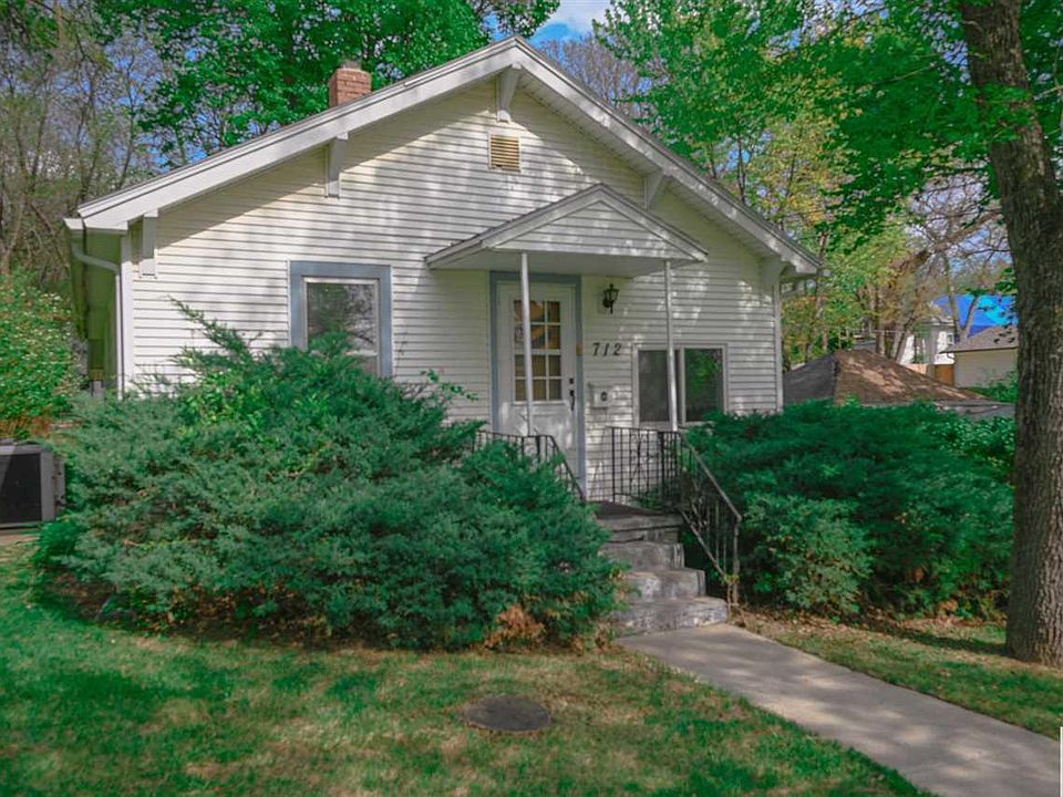 1st image of 712 Rock St