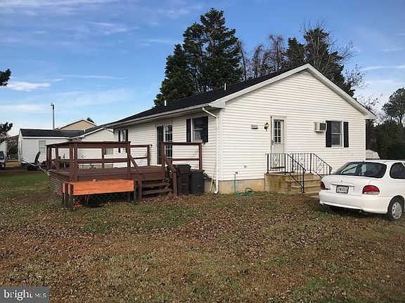 3rd image of 23017 Westview Dr