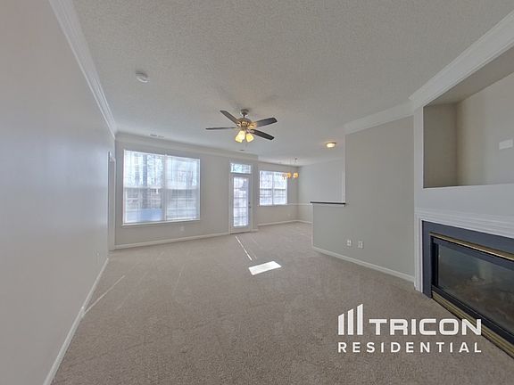 2nd image of 5834 Shining Oak Ln