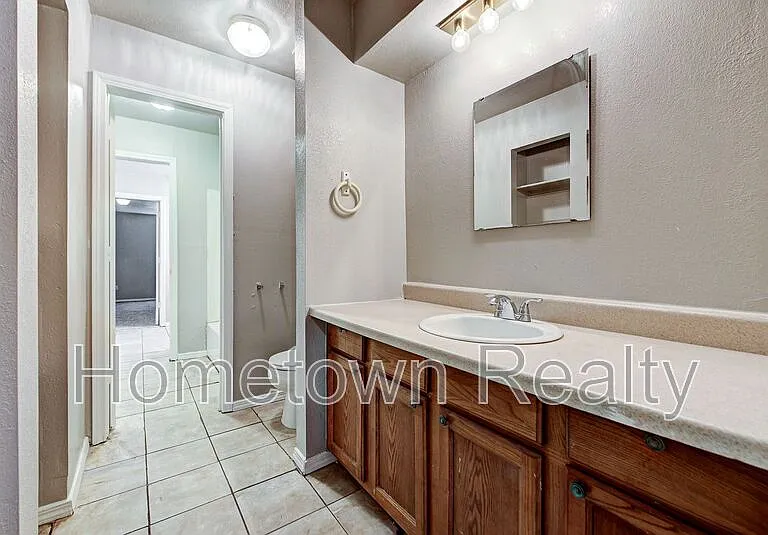 312 NW 118th St — Photo 23