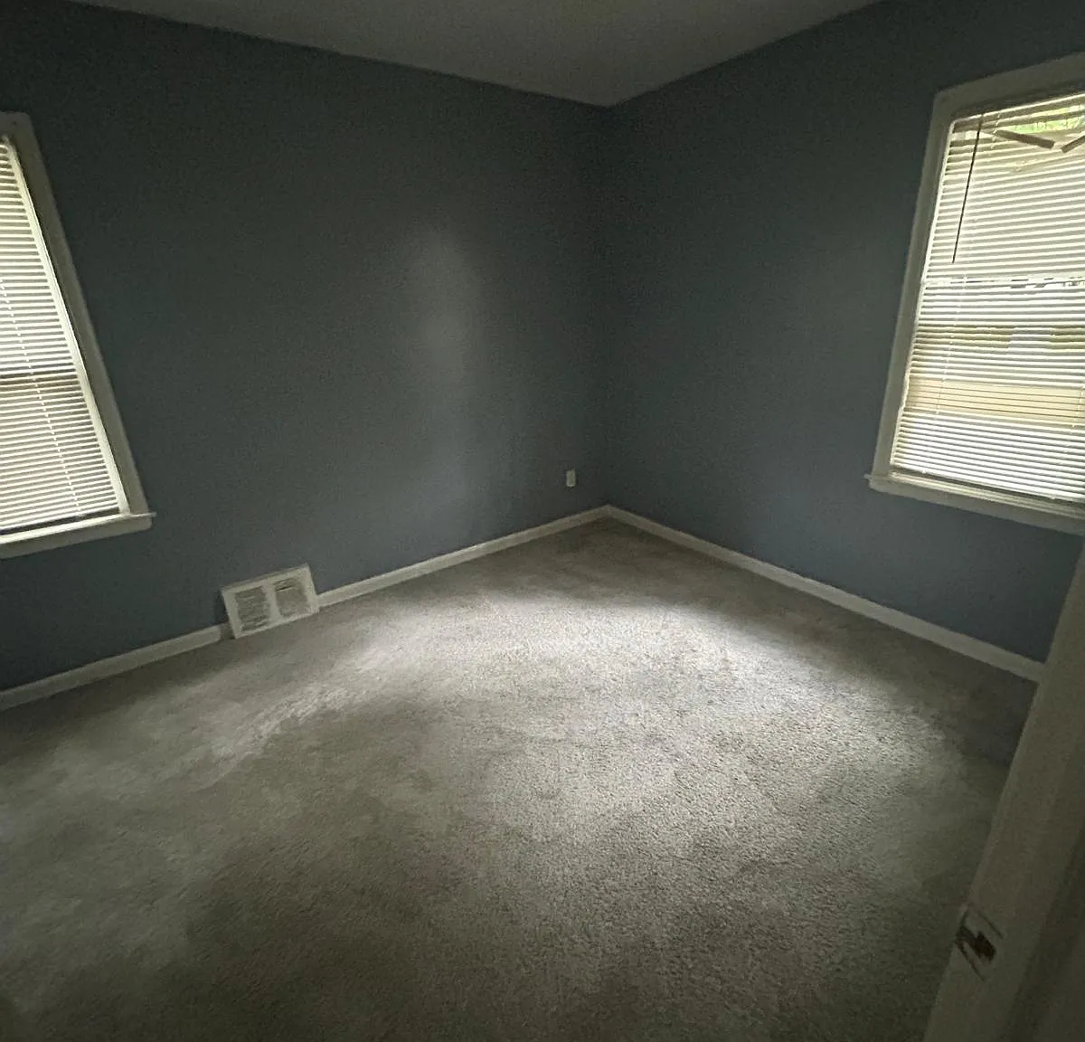 3 bed, 1073 sqft, $1,400 — Photo 3