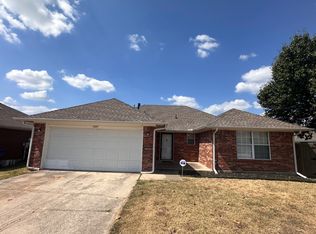 1409 Buena Vista Cir, Norman, OK 73071