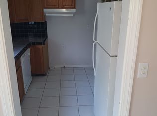 4380 Glenview Rd, Warrensville Heights, OH
