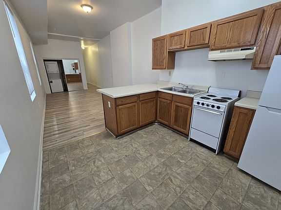 4th image of 507 W Grace St #A