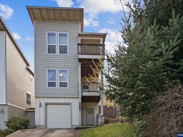 838 Limelight Ave NW, Salem, OR 97304