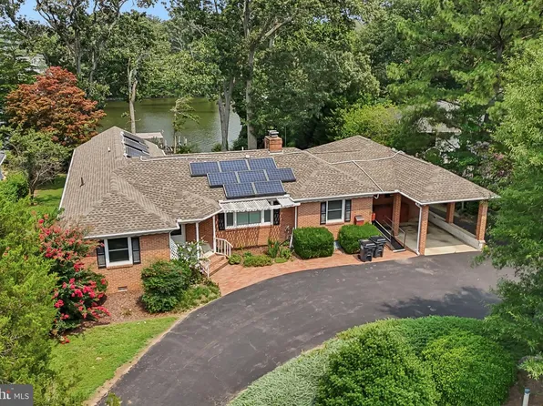 24740 Marva Point Way, Hollywood, MD 20636
