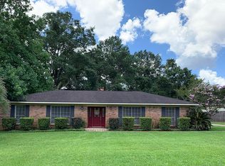 7081 Rose Ching Dr, Mobile, AL 36618