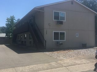 1869 Eugenia Ave APT 2, Redding, CA 96001