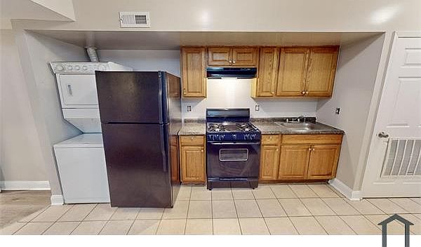 2nd image of 3318 5th St SE #2