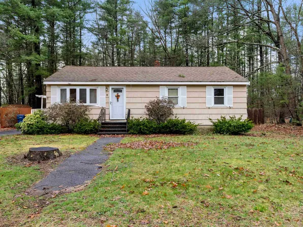 6 Shady Lane, Plaistow, NH 03865