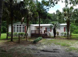 84 Lake Ellen Shores Dr, Crawfordville, FL 32327